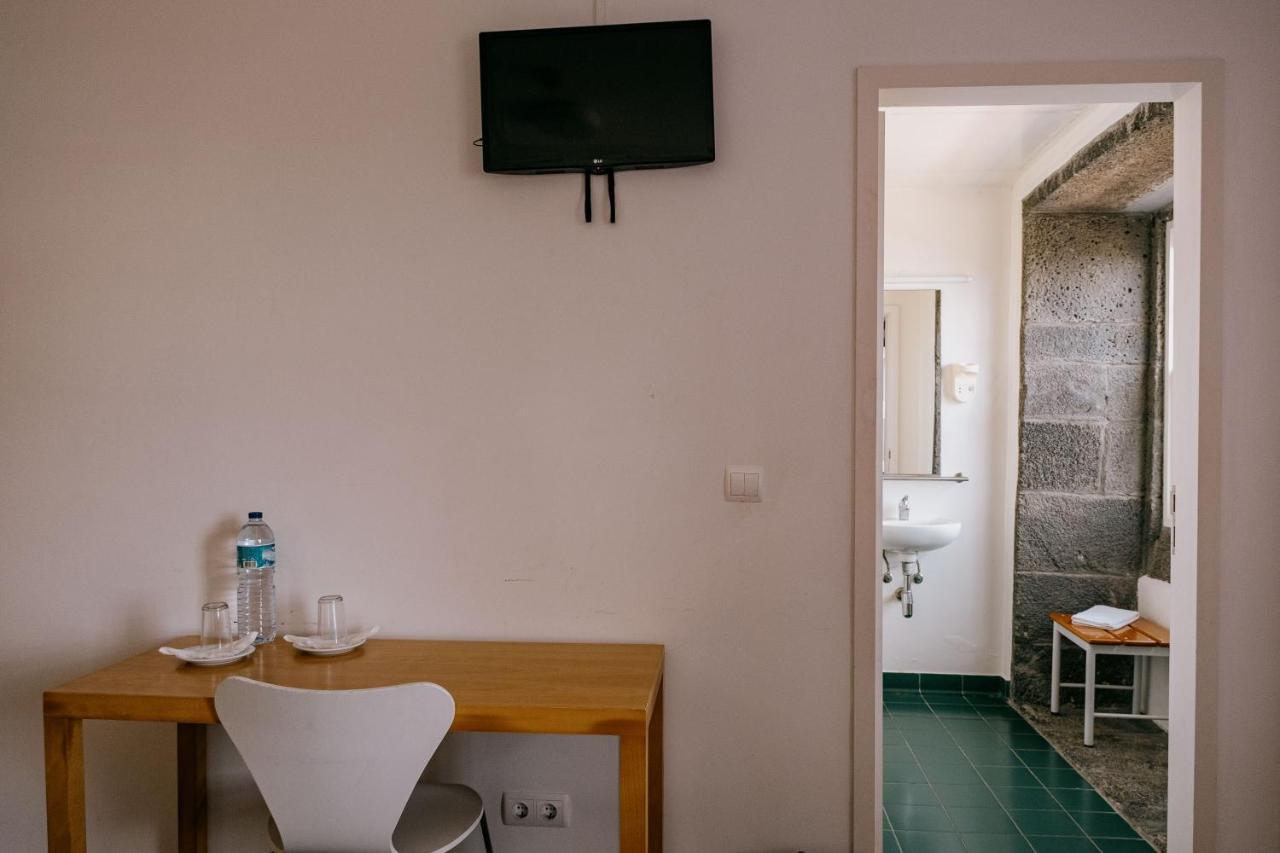 Hostal Azores Youth - Pico São Roque do Pico
